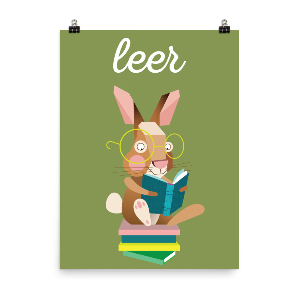 Reading Rabbit Art Print - Spanish